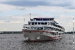 Теплоход Кронштадт.